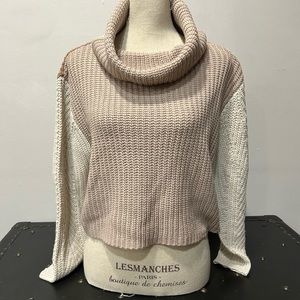 Jessica Simpson sweater xs